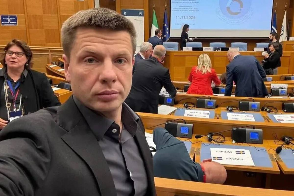 Ггончаренко 2.jpg Ггончаренко 2.jpg